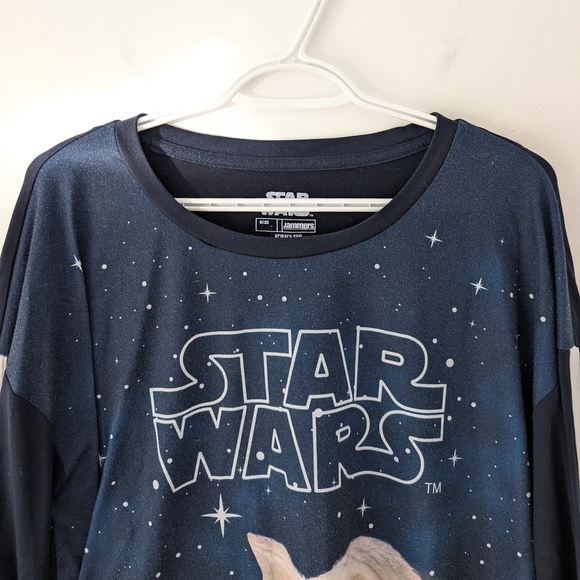 Star Wars Women's Navy Long Sleeve Tee with Yoda ~ Size Large - Picture 2 of 7